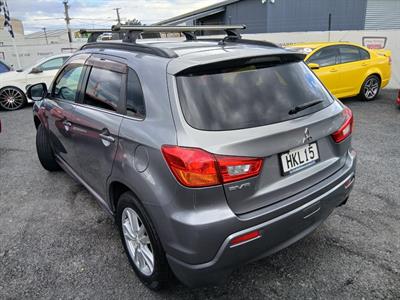 2011 Mitsubishi RVR - Thumbnail