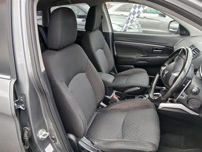 2011 Mitsubishi RVR - Thumbnail