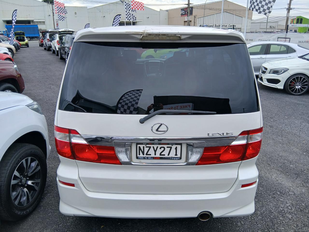 2005 Toyota Alphard