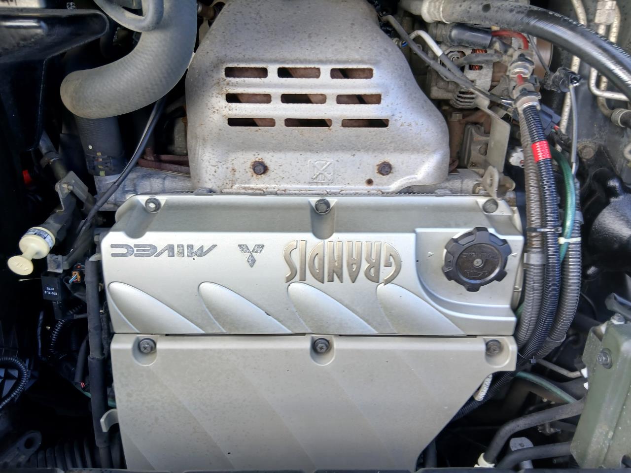 2005 Mitsubishi GRANDIS