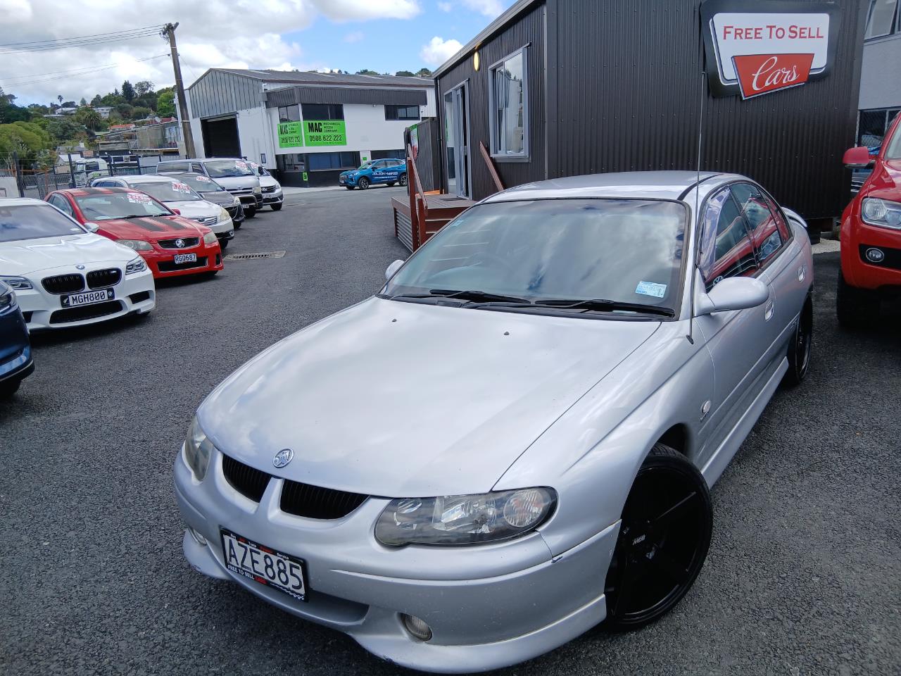 2002 Holden COMMODORE