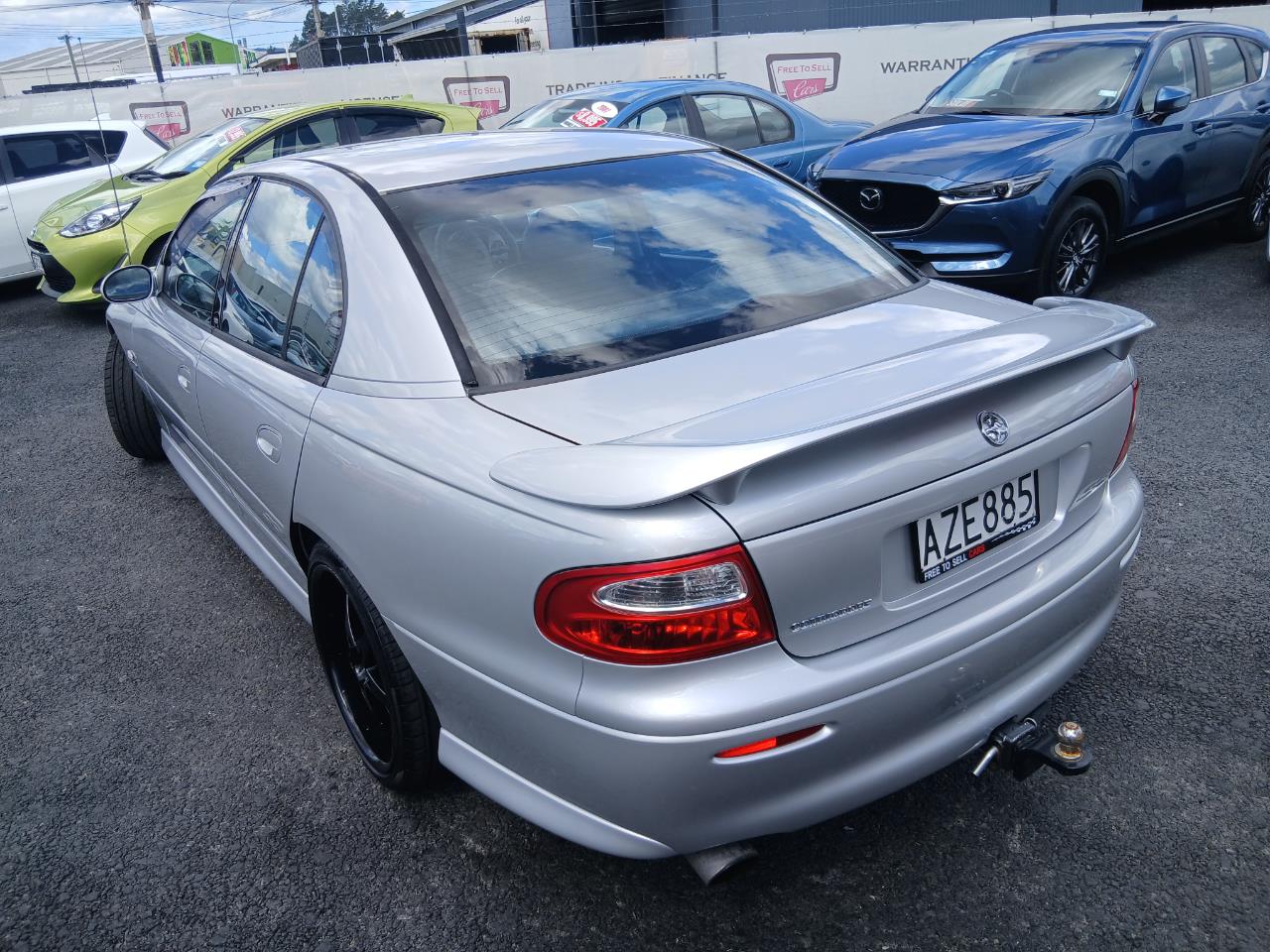 2002 Holden COMMODORE