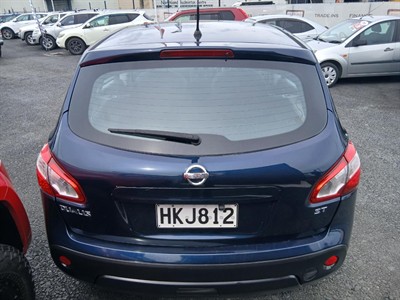2012 Nissan Dualis - Thumbnail