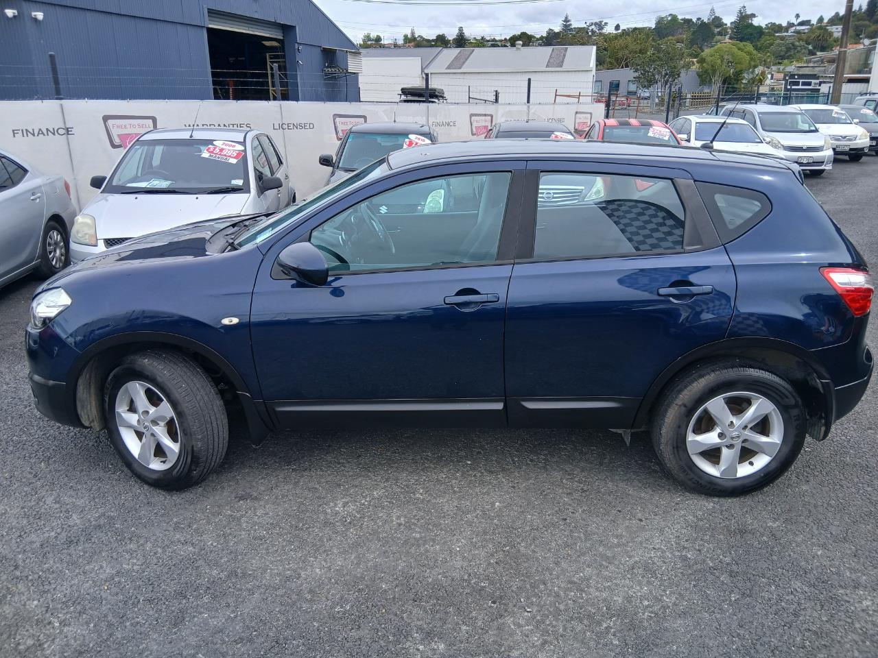 2012 Nissan Dualis