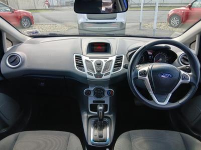 2011 Ford FIESTA - Thumbnail