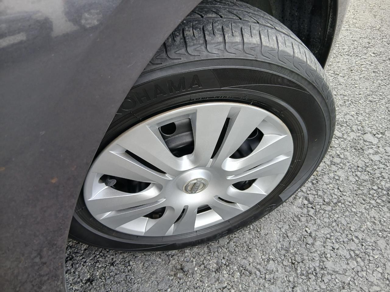 2012 Nissan BLUEBIRD