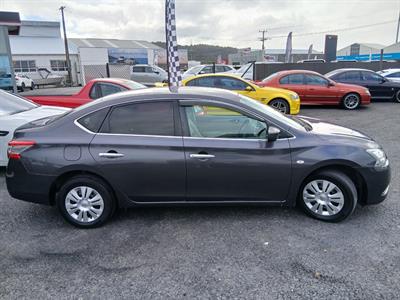 2012 Nissan BLUEBIRD - Thumbnail