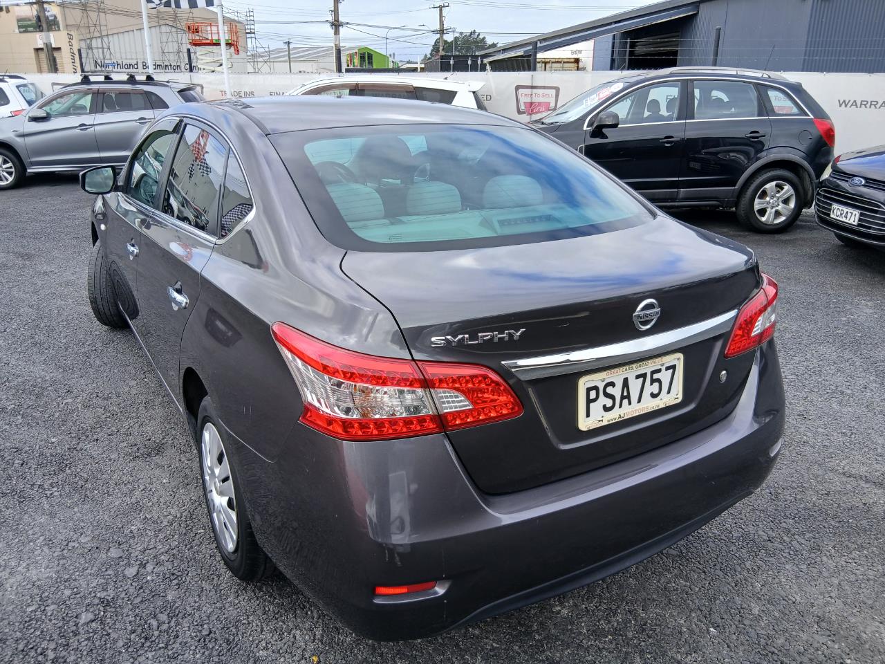 2012 Nissan BLUEBIRD