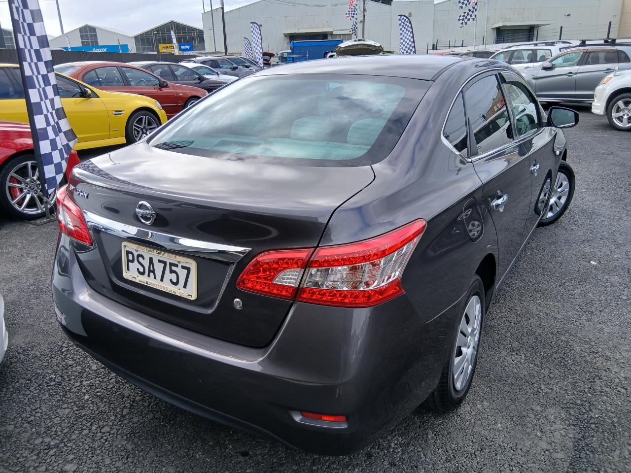 2012 Nissan BLUEBIRD
