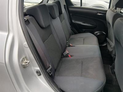2015 Suzuki Swift - Thumbnail
