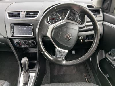 2015 Suzuki Swift - Thumbnail