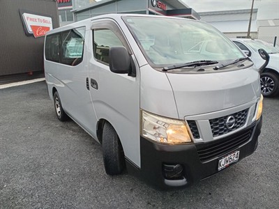 2012 Nissan CARAVAN - Thumbnail