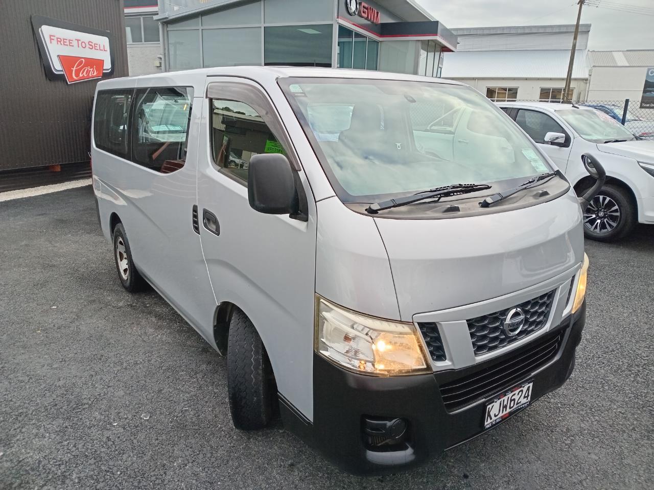 2012 Nissan CARAVAN