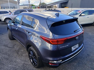 2018 Kia Sportage - Thumbnail