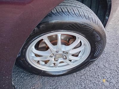 2011 Toyota WISH - Thumbnail