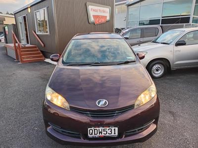 2011 Toyota WISH - Thumbnail