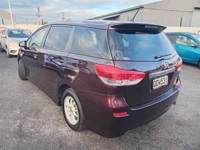 2011 Toyota WISH - Thumbnail