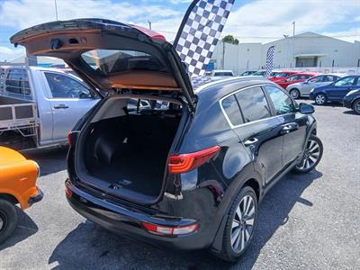 2017 Kia Sportage - Thumbnail