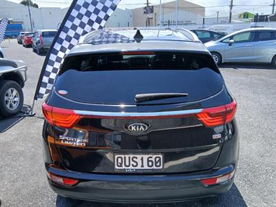 2017 Kia Sportage - Thumbnail