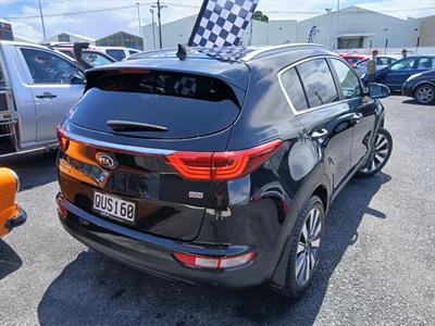 2017 Kia Sportage - Thumbnail