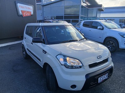 2010 Kia Soul - Thumbnail