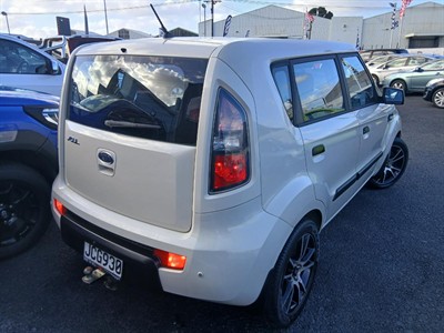 2010 Kia Soul - Thumbnail