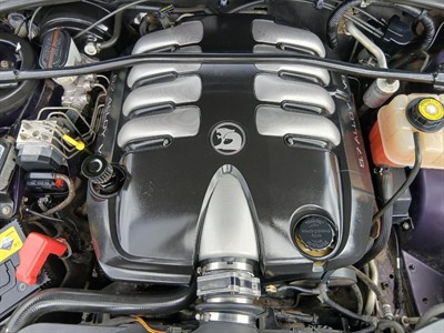 2004 Holden COMMODORE - Thumbnail