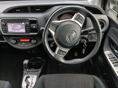 2016 Toyota Yaris - Thumbnail