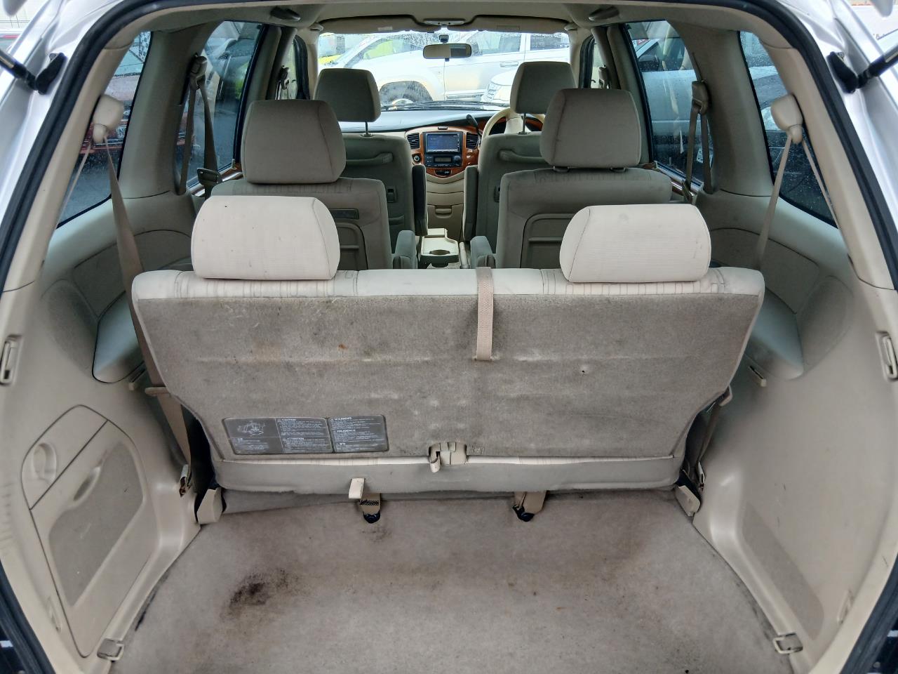 2006 Mazda MPV