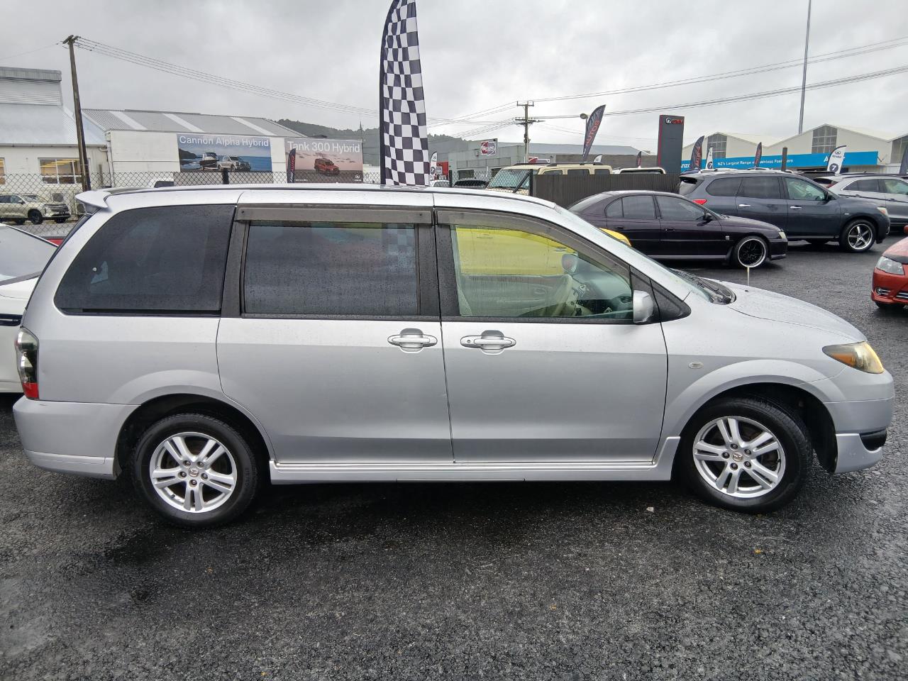 2006 Mazda MPV