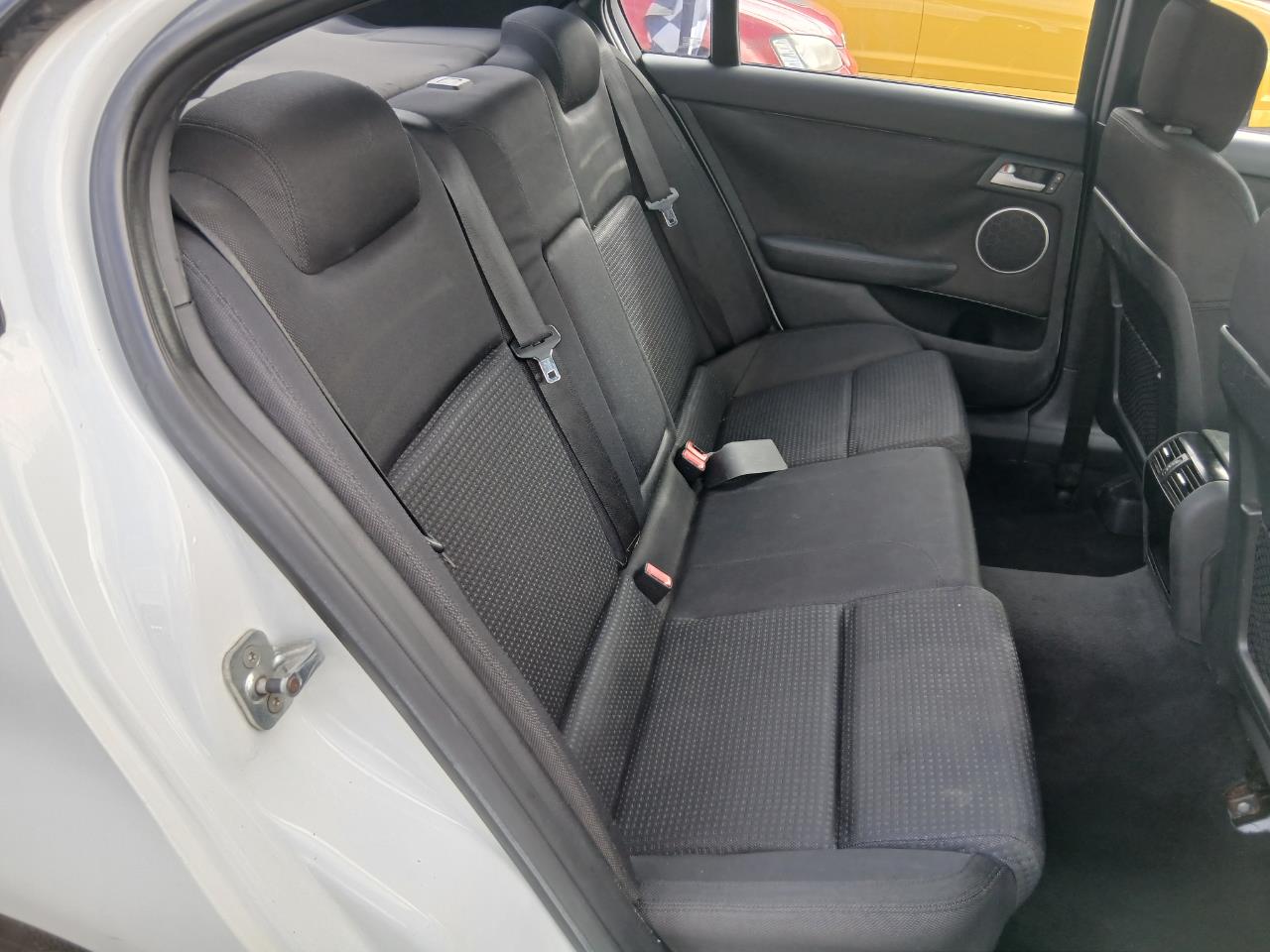 2006 Holden COMMODORE