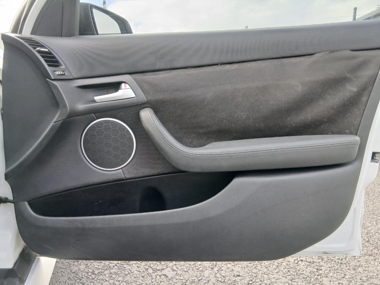 2006 Holden COMMODORE