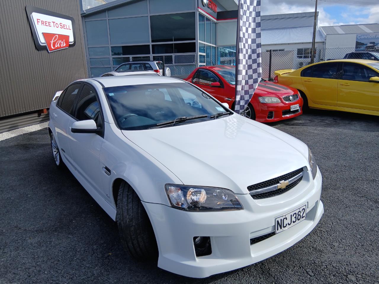 2006 Holden COMMODORE