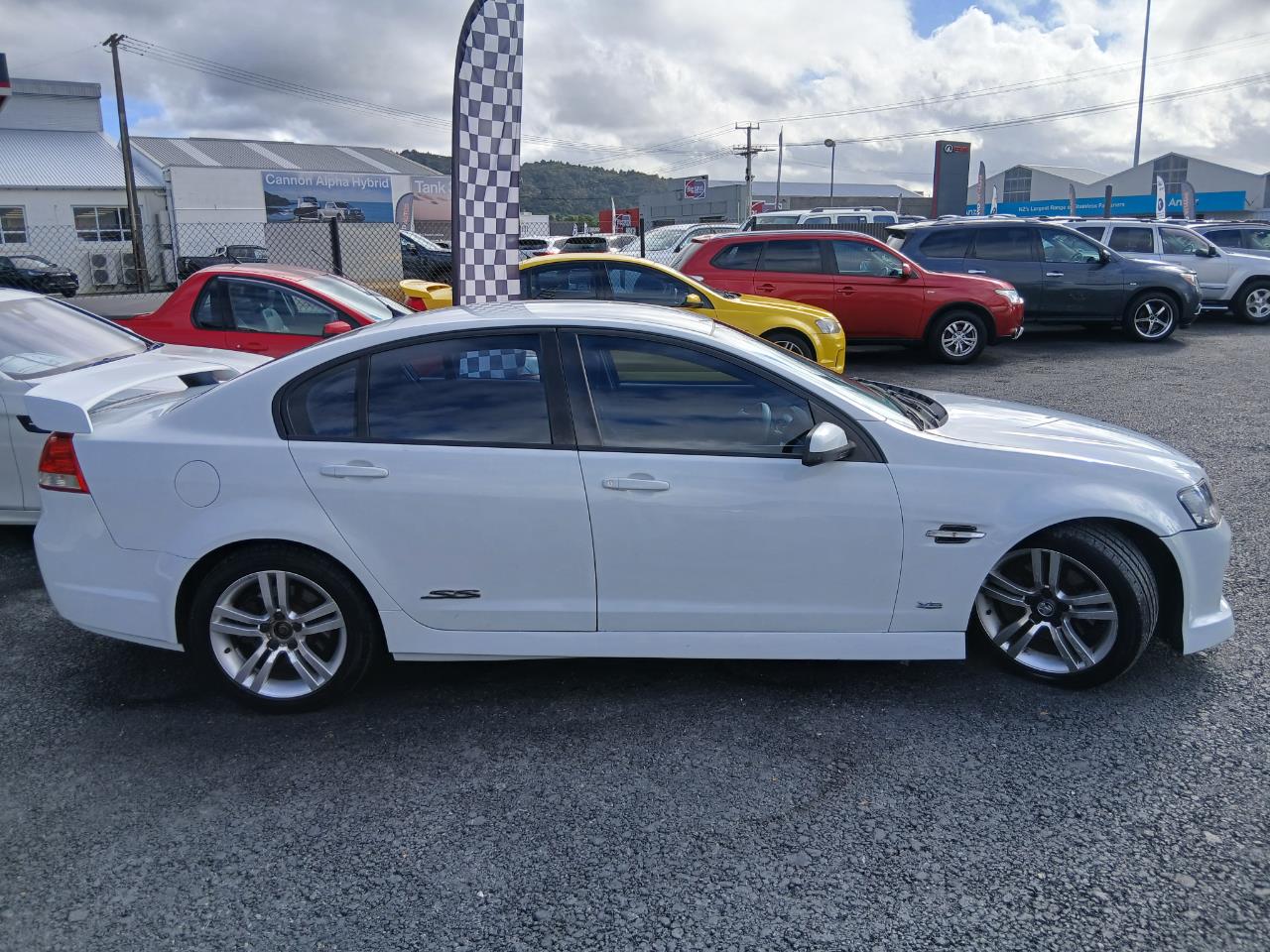 2006 Holden COMMODORE