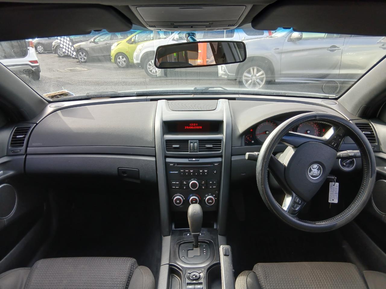 2006 Holden COMMODORE