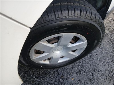 2010 Toyota HIACE - Thumbnail