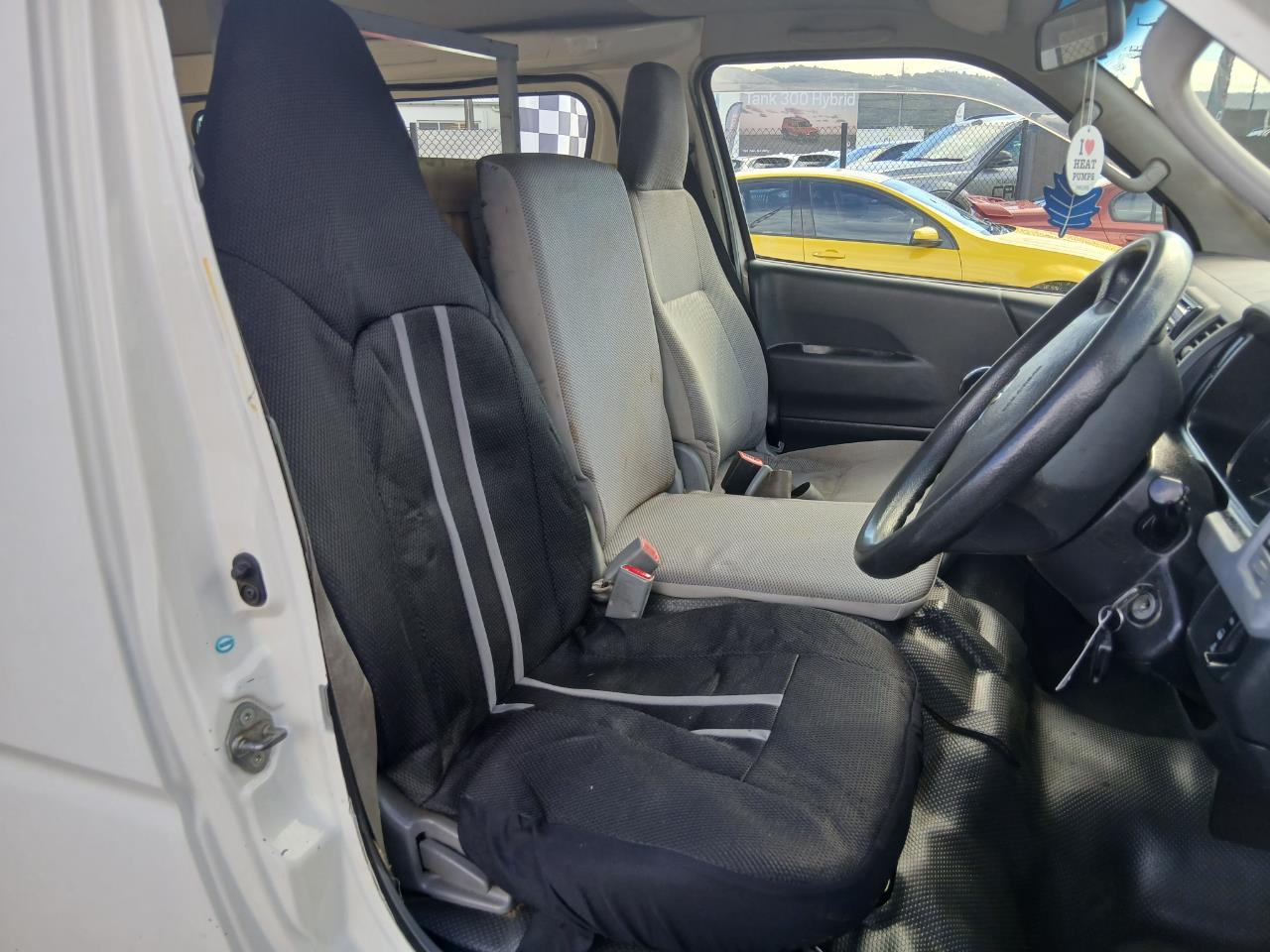 2010 Toyota HIACE