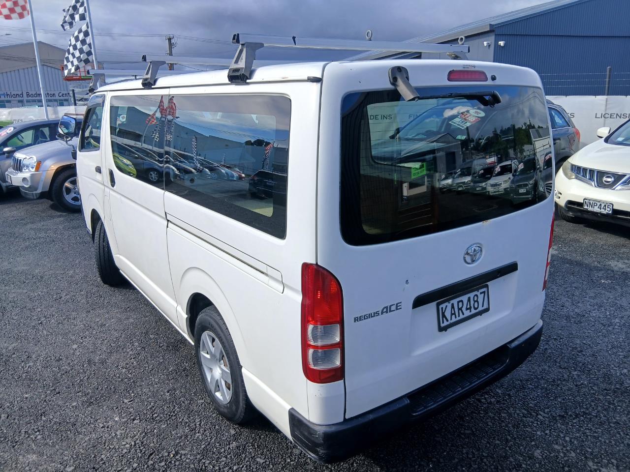 2010 Toyota HIACE