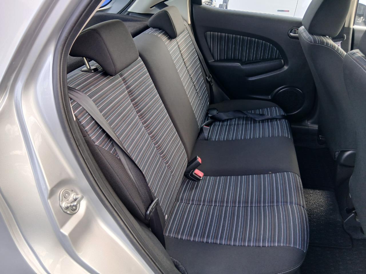 2010 Mazda Demio