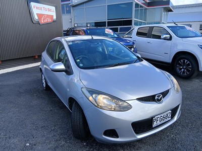 2010 Mazda Demio - Thumbnail
