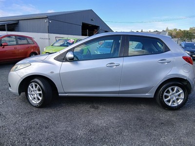 2010 Mazda Demio - Thumbnail