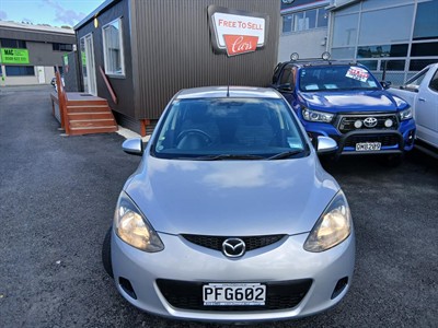 2010 Mazda Demio - Thumbnail