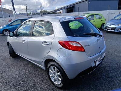 2010 Mazda Demio - Thumbnail