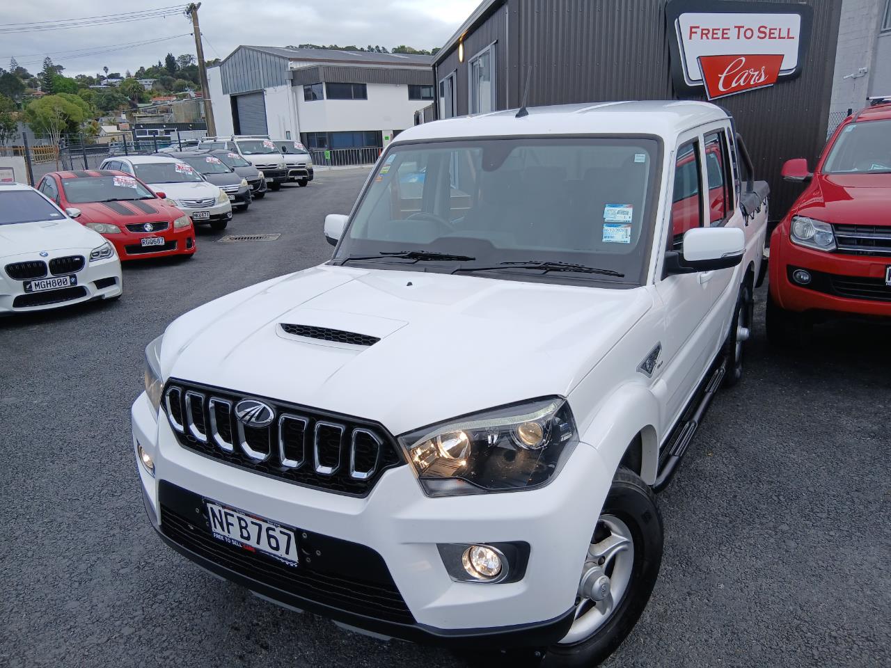 2020 MAHINDRA Pikup