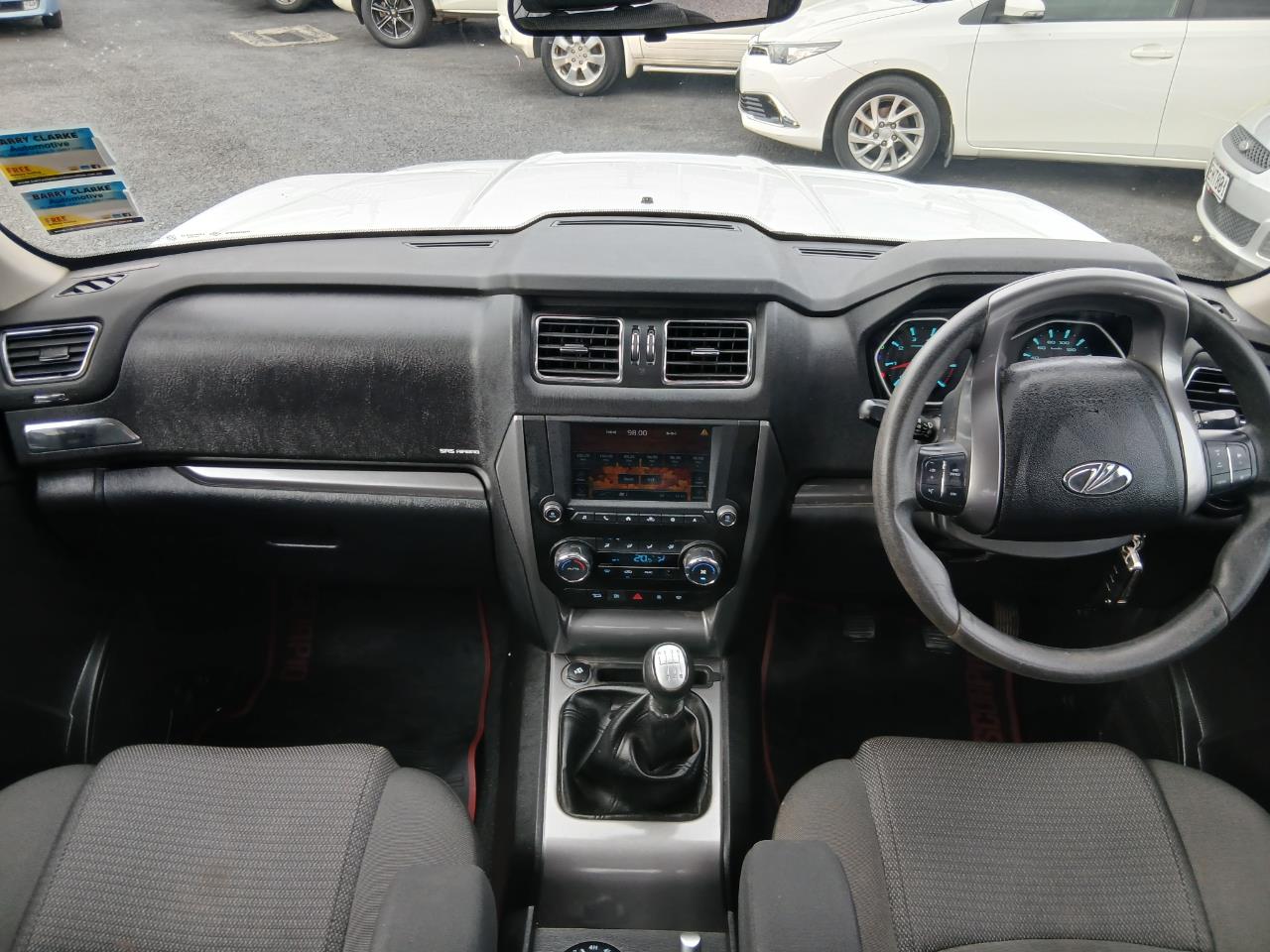 2020 MAHINDRA Pikup