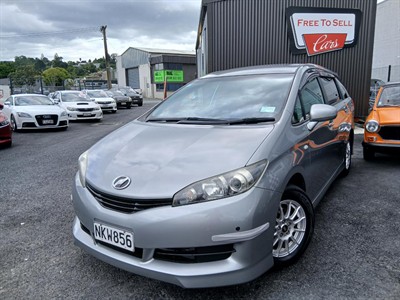 2012 Toyota WISH - Thumbnail