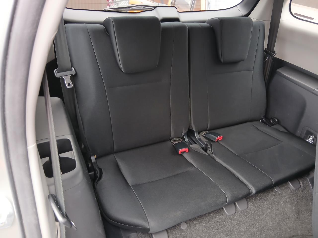 2012 Toyota WISH