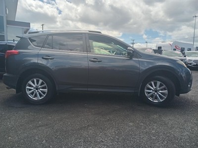 2013 Toyota RAV4 - Thumbnail