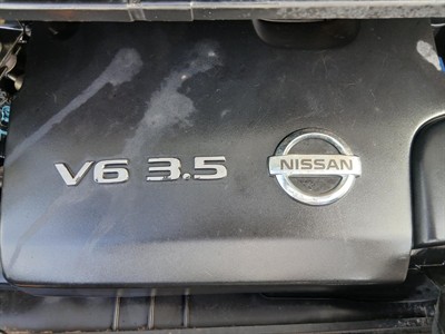 2005 Nissan ELGRAND - Thumbnail