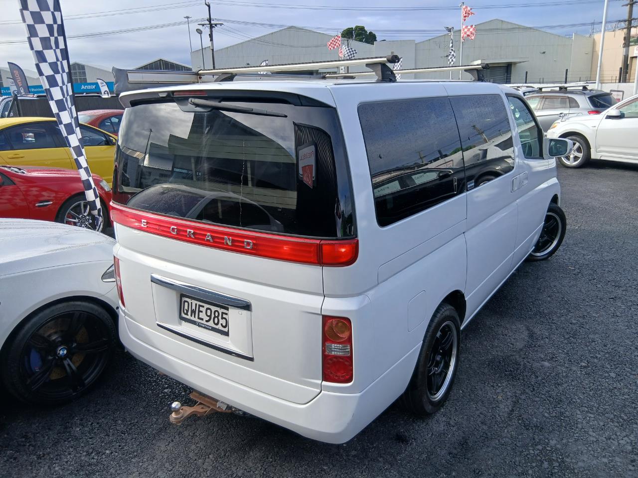 2005 Nissan ELGRAND